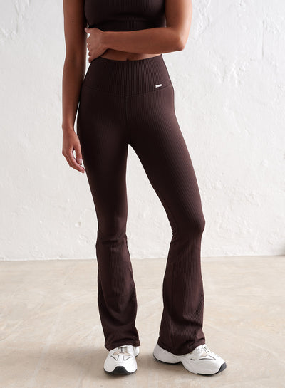 [The model wears size XS and is 5'3''.]